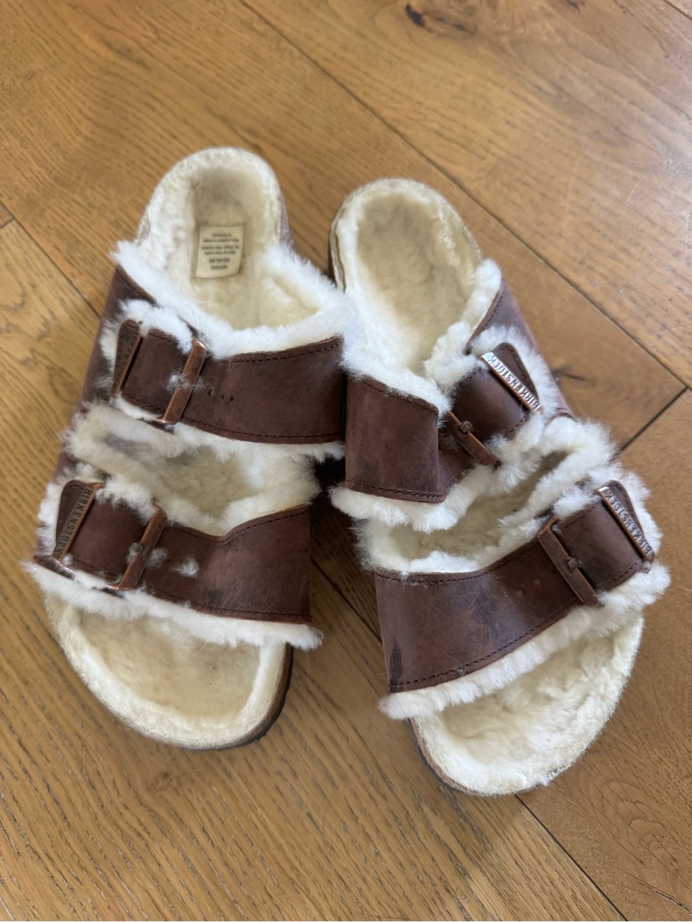 NWOT Shearling Lined Brown Leather Arizona Birkenstock Sandals